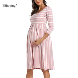 Frauen mit langem Ärmel rund Hals Mutterschaftskleid hohe Taille knielange gestreifte lässige Kleidung Herbst Vetement Femme 210922