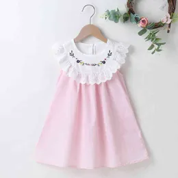 夏2021新しい到着女の子ノースリーブOネックピンク刺繍花レースかわいいRoupa Infantil Menina Party Dresses 18M-6T G1215