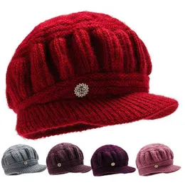 中年の冬のプラスベルベットの厚いソリッドカラーニット帽子女性ドームスカーリービーニーファッション暖かい帽子バイザーキャップL07 Y21111
