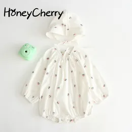 Ren bomull långärmad krypa bodysuits sydkoreanska versionen av höst baby flicka kläder med hattar och 210515
