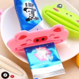 Cute Cartoon Zwierząt Pasta do zębów Prosta Prosta Cleaner Squeezer Home Commodity Łazienka Tube Dooth Pasta Dispenser Hurtownie Koreański Kreatywny