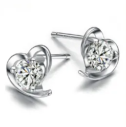 Biżuteromatyczny 925 Sterling Sier Sier Little Love Serce w kształcie austriackiego kryształowego stadnina dla kobiet dziewczyna urocze kolczyki cyrkonowe impreza