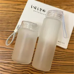 승화 서리 낀 유리 잔 쥬스 병 400ml / 14oz 500ml / 17oz 음료 컵 우유 텀블러 환경 친화적 인 직선 사무실 자동차 비즈니스 음료 DD0209