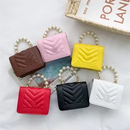 Moda Dziewczyny Pearl Łańcuch Torebka Dzieci Metalowe Klamry Bag Dzieci Flip Pu Skóra Jedna Torba Na Ramię Lady Mini Puryse Messenger Torba 2058 Y2