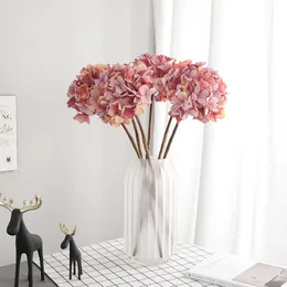 Dekorativa blommor kransar hem vardagsrum dekoration retro bukett konst simulerad hortensia blommor arrangemang julbröllop år gif