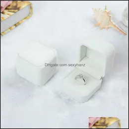 Fashion Veet Boxes Custodie solo per anelli Orecchini a bottone 12 colori Confezione regalo per gioielli Dimensioni display 5Cm * 4.5Cm * 4Cm Drop Delivery 2021 Fktei