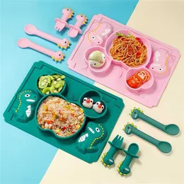 5pc / set Dinosaur Cartoon Feeding Set Baby Porslin BPA-Free Anti-Drop Food Supplement Plate Non-Slip Bowl Spoon 211026