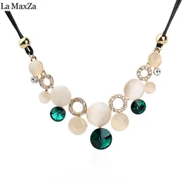 La MaxZa Short Sweater Chain Circles Necklace Fashion Fine Rope Crystal Rhinestone Pendant Necklaces Christmas Gift Chokers