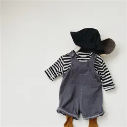 Spring Baby Clothing Set Striped Long-Sleeved T-shirt + Solid Färg Overaller 2-Piece of Girl and Boy Casual Suit 0-24m 210515