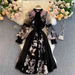 Moda donna fiore ricamato capelli di struzzo colletto tondo manica lunga elegante abito a-line vintage vestido de mujer r321 210527
