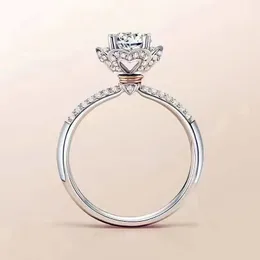 MoissaniteクラウンホワイトゴールドメッキS925スターリングシルバーの結婚指輪1ct（6.5mm）女性豪華なファインジュエリー