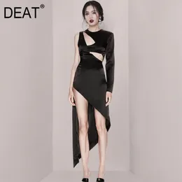 DEAT Women Black Patchwork Asymmetrical Hollow Out Dress New Round Neck Long Sleeve Slim Fit Fashion Tide Summer 7E0032 210428