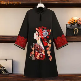 Kobiety Vintage Chinese Cheongsam Sukienki Wiosna Z Długim Rękawem Etniczny Styl Luksusowy Haft Elegancka Dress Red 210428