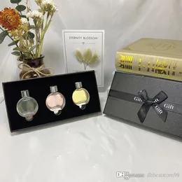 Women Perfume Set The Classical 3 Pieces Suit Same kind of Hand-to-hand Gift High Quality Fast Delivery