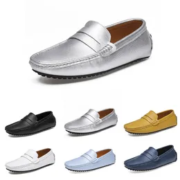 Mężczyźni Casual Shoes Slip On Sneakers Black White Silver Navy Light Blue Yellow Grey Soft Sole Męskie Trenerzy Jogging Walking Szesnaście