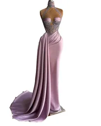 2022 Lilac Sexy Mermaid Prom Klänningar Hög Nacke Illusion Lång Lace Appliques Kristallpärlor Formell Plus Size Evening Dress Party Dress Pageant Gowns