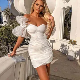 高品質の女性のセクシーなメッシュRuched White Elegant Bandage Dress Ladies Club Celebrity Bodycon Party Vestido 210527