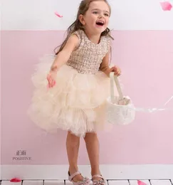 Top Market Cici Girl Boutique Suknia Balowa 6m-6years Toddler Dziewczyny Pościel Patchwork Tutu Dress Kids Cake Odzież 210529
