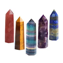 2022 Ny 8 ~ 9cm Längd Grov Polerad Kvartspelare Konst Ornament Energi Stone Wand Healing Gemstone Tower Natural Crystal Point