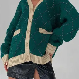 Wixra Kvinnor Singelbröst Argyle Långärmad Cardigan Höst Vinter Stilfulla Gröna Knitwear Fickor Sweater 211215