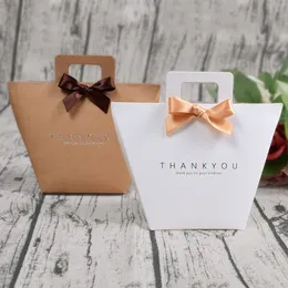 Upscale Brown White Bronzing "Thank You" Candy Box With Handle Ribbon Blank Kraft Paper Bag Wedding Favors Gift Box Party Favor Bags