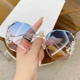 ポリゴンダイヤモンドフレームレスメガネ女性ゴーグル特大サイズの眼鏡眼鏡フレームラインストーングラデーションサングラスUV400