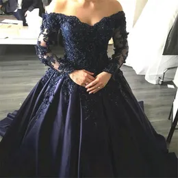 2021 Navy Blue Lace Appliques Långärmade Prom Dress Ball Gowns Off Shoulder Crystals Evening Dress Party Klänning Formella klänningar