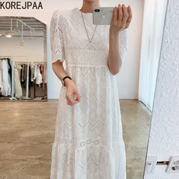 Korejpaa Kobiety Sukienka Koreańska Moda Retro Elegancka White O-Neck Koronki Openwork Crochet Luźne Krótkie Rękawy Długa Vestido 210526