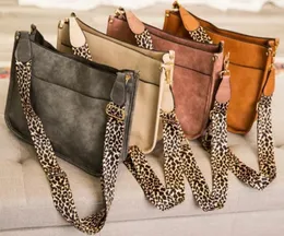 Plånböcker Gratis Dropshipping Kvinnor Solid PU Läder Leopard Shoulder Strap Zipper Tote Lady Chic Daily Wear Crossbody Present Purse1