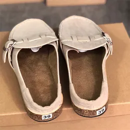 2021 kvinnor desginer sandaler mode platt tofflor med spänne bottome booties leopard glides sommar strand casual skor stora storlekar toppkvalitet Q5
