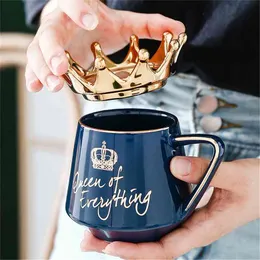 Queen of Everything Tazza con coperchio a corona e cucchiaio Tazza da caffè in ceramica Regalo per fidanzata Moglie C66 210804