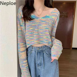 Neploe Rainbow Sweater Kvinnor Kontrastfärg Stickade Beskuren Pullovers Fashion Pull Femme V-Neck Långärmad Jumper Toppar Mujer 210422