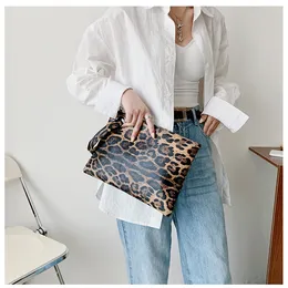 Borse da donna 2020 Borse e borsette in pelle vintage Borse a tracolla Messenger con stampa leopardata Sac A Main Femme Pochette da giorno casual