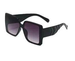 SOMMER Frauen im Freien große quadratische Sonnenbrille Damen UV-Mode Schwarz Rot Brillen Strand Sonnenbrille Mann winddicht fahren Sonnenbrille 5 Farben