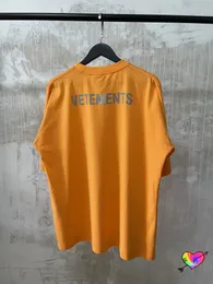 Casual Print Orange T-shirt Män Kvinnor Högkvalitativa reflekterande teckensnitt Tee Oversize Toppar Tjockt Tyg