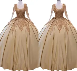 2022 Champagne Ball Gown Prom Klänningar med långa ärmar Sheer High Jewel Appliques Beaded Formal Dress Special Occasion Quinceanera Klänningar