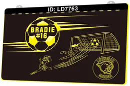 LD7763 Futbol Bradie 16 Lutheran Futbol Spor Işık Burcu 3D Gravür