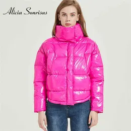冬の光沢のあるジャケットのための女性のローズレッドパーカー女性のパンダウンS綿パッド入りの光沢のある水描コート210923