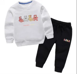 子供の服セッション男の子の高級デザイナーファッションガール服スポーツウェア秋の赤ちゃんのパーカー2個/セット子供の衣装幼児の綿トラックスーツ