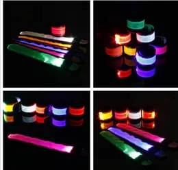 2021 LED Sports Slap pulseira pulseira pulseira pulseira flash pulseira bracelete incandescer braçadeira flare festa festa concerto braçadeira nylon 25x4cm