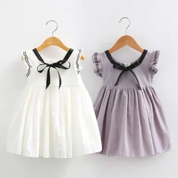 Lato 2 3 4 6 8 10t lat Dzieci Urodziny Elegancki Bow Fly Sleeve Kids Party Dance Prom Pleat Little Girl Princess Dress 210529