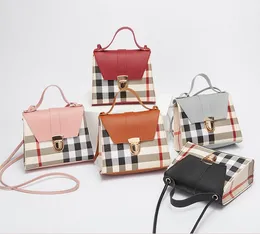 Cute Girl Plaid Handbags Fashion Kids PU Leather One Shoulder Bag Girls Lattice Crossbody Bags Lady Mini Purse