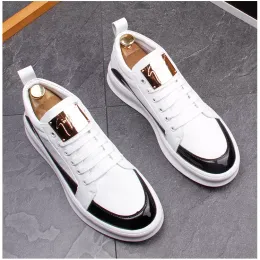 İngiliz Lüks Tasarımcı Erkekler Trendy Casual Flats Ayakkabı Yüksek Tops Platformu Erkek Düğün Loafer'lar Tenis Ayakkabı Elbise Parti Sneakers