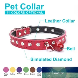 Dog Collar Leashes Corium Collar Shining Rhinestone Personlig Bell Justerbar Pet för Små Hundar Slitstarkt Katt Necktie Produkter Fabrikspris Expert Design