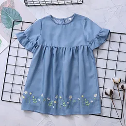 Sommar Baby Girl Dress Kläder Toddler Flower Broderi Girls Round Neck Short Sleeve 210515