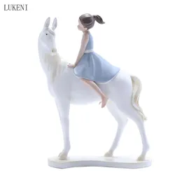 Horse Riding Girl Art Nordic Home Furnishing Soft Light Luxury Decoration Resin Crafts Creative Gift 210414
