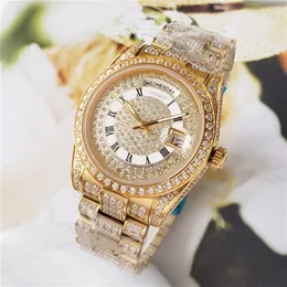 Мода Женщины Full Iceed Diamonds Календарь Часы Геометрические круга Часы Sapphire Нержавеющая Сталь Желтый Золотой Римский номер Часы