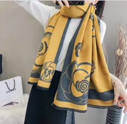 여성 Shawls 새로운 가을과 겨울 스카프 여성 동백 양면 모방 캐시미어 따뜻함 두꺼운 에어컨 큰 목도리 공장 도매