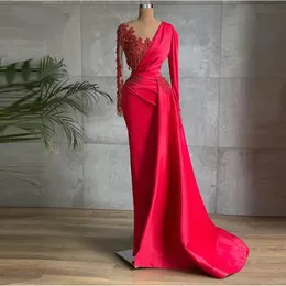 Glamorous Red Satin Mermaid Evening Dresses Long Sleeves Sheer Neck Beads Dubai Women Prom Gowns Celebrity Formal Dress