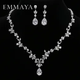 EMMAYA Brand Gorgeous AAA CZ Stones Set Set di gioielli da sposa per feste di fiori di cristallo bianco per le donne